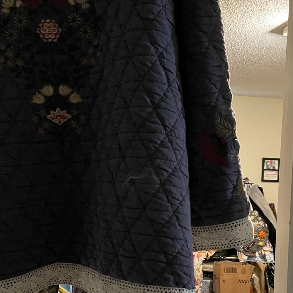 POL Quilted Jacket with Embroidered Floral Design - Gray and Cream - Picture 9 of 15